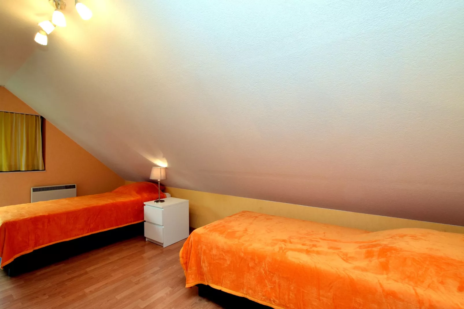 Petite Somme-Bedroom