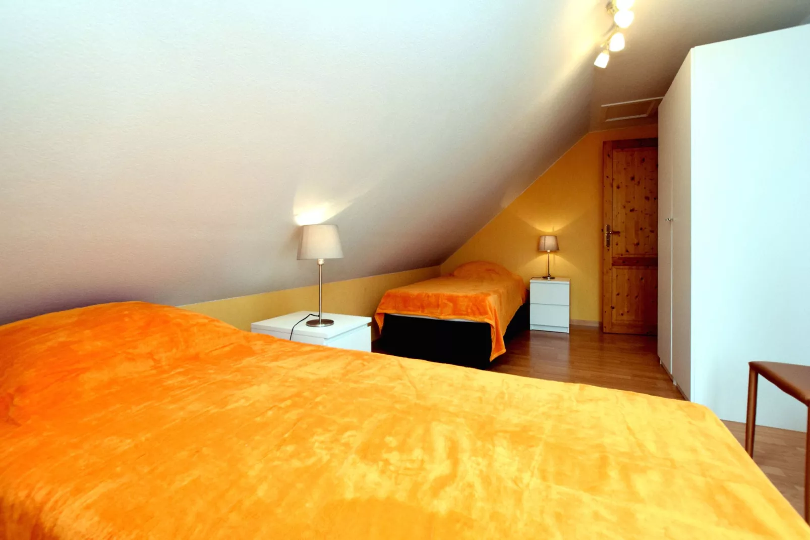 Petite Somme-Bedroom