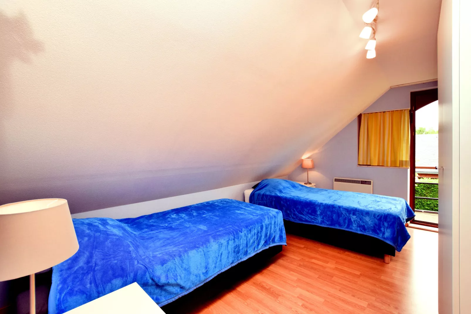 Petite Somme-Bedroom