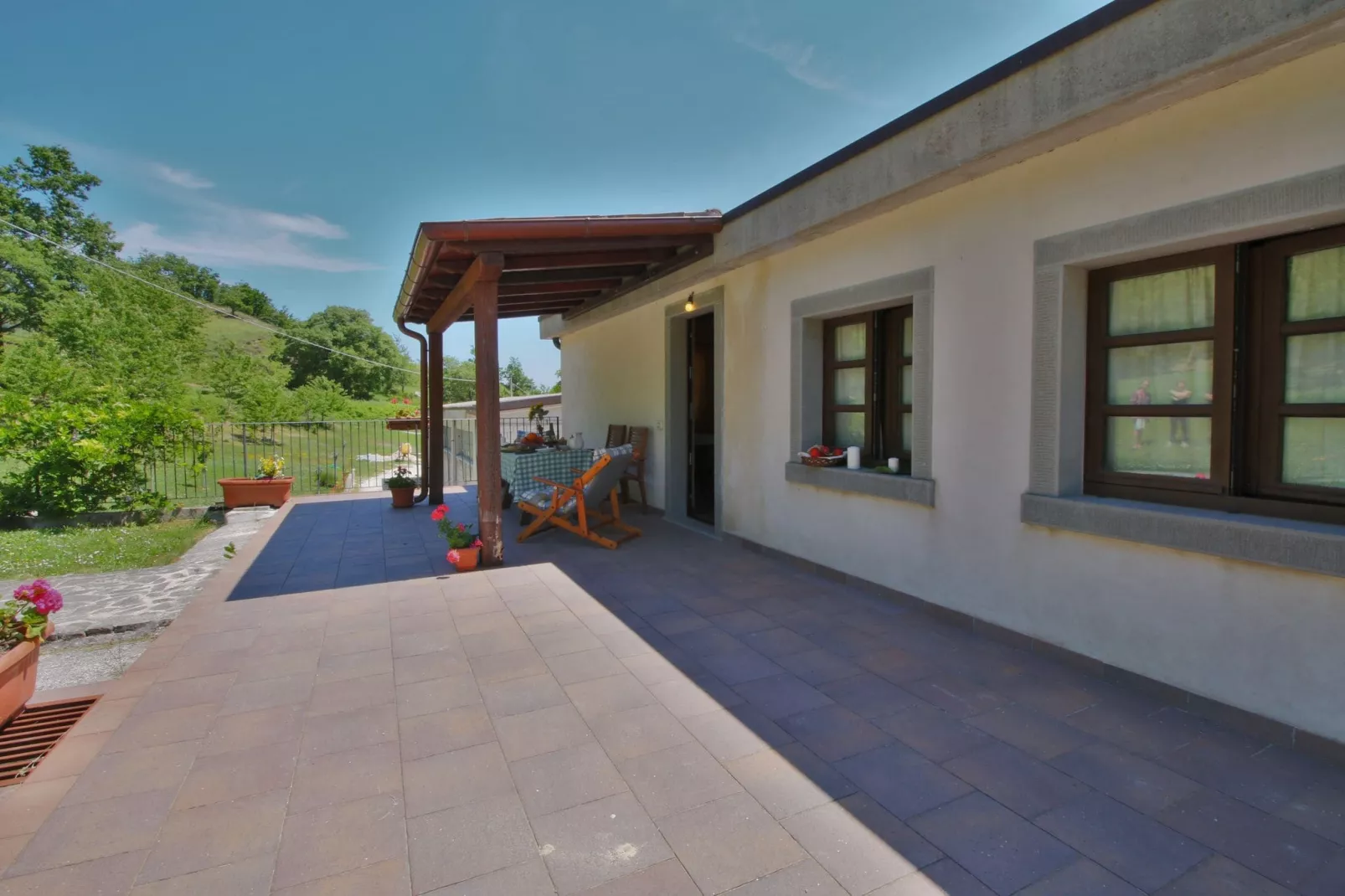 Eolo-Exterior summer