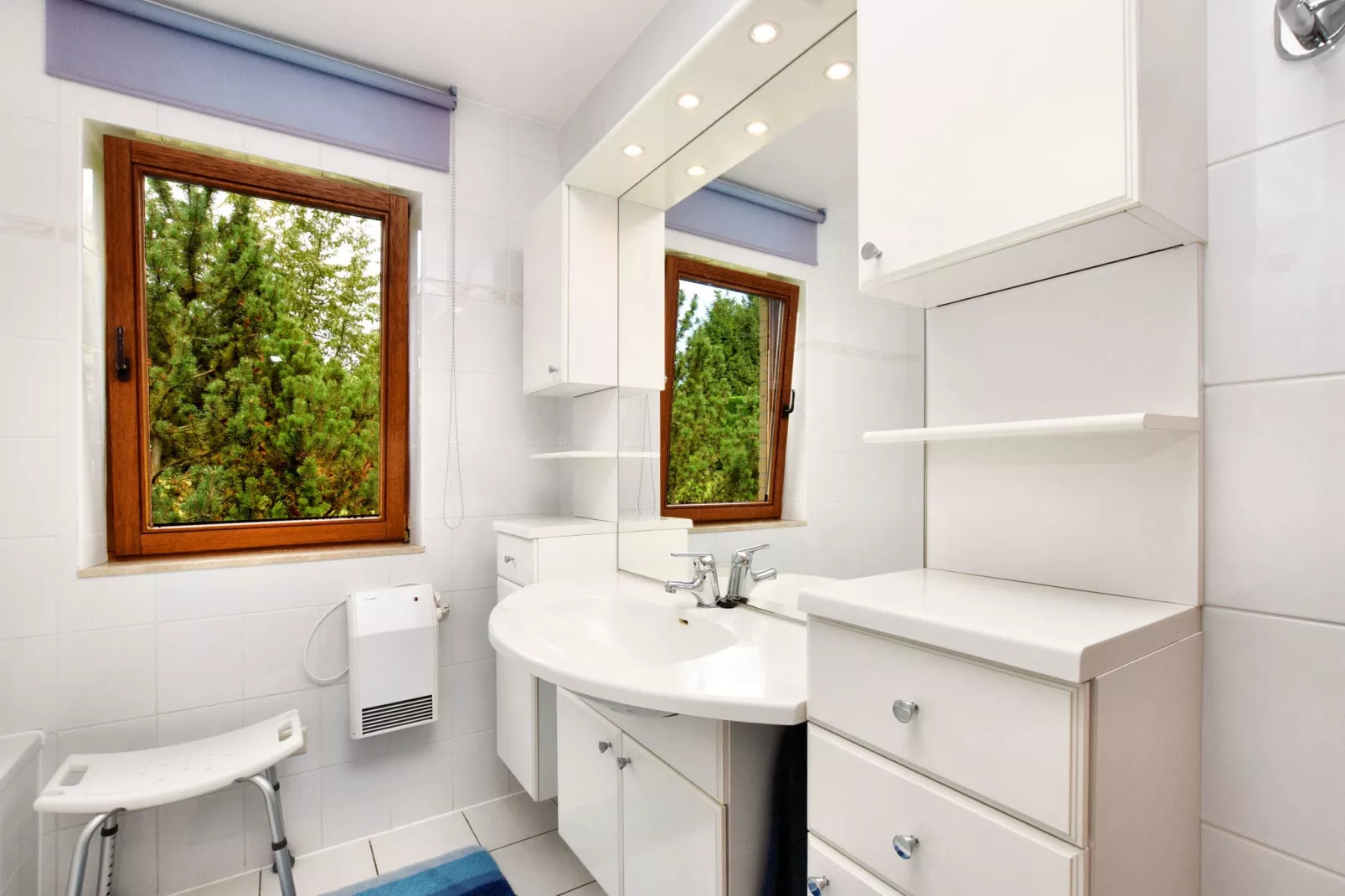 Petite Somme-Bathroom