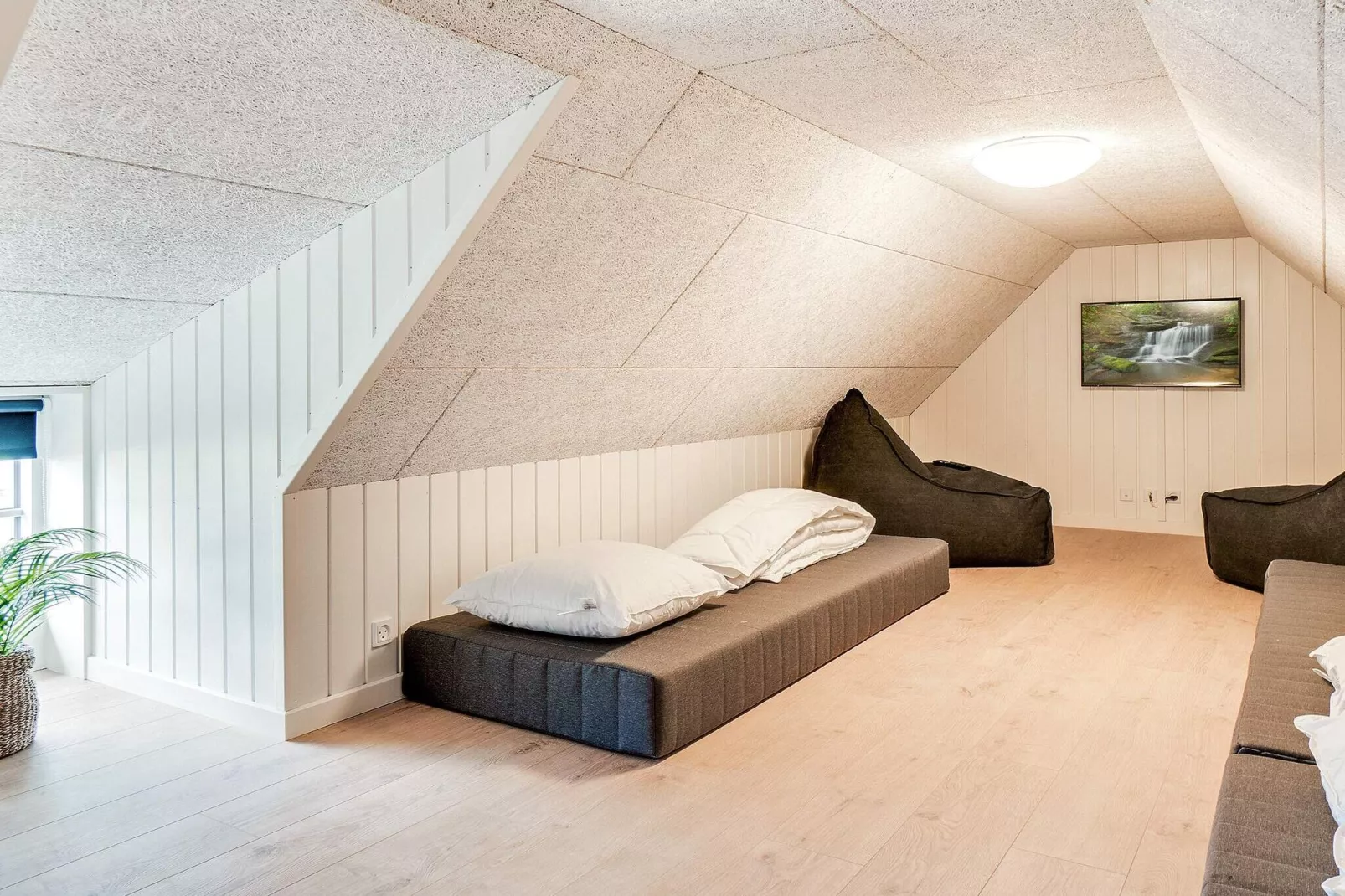 28 person holiday home in Ringkøbing-Indoor