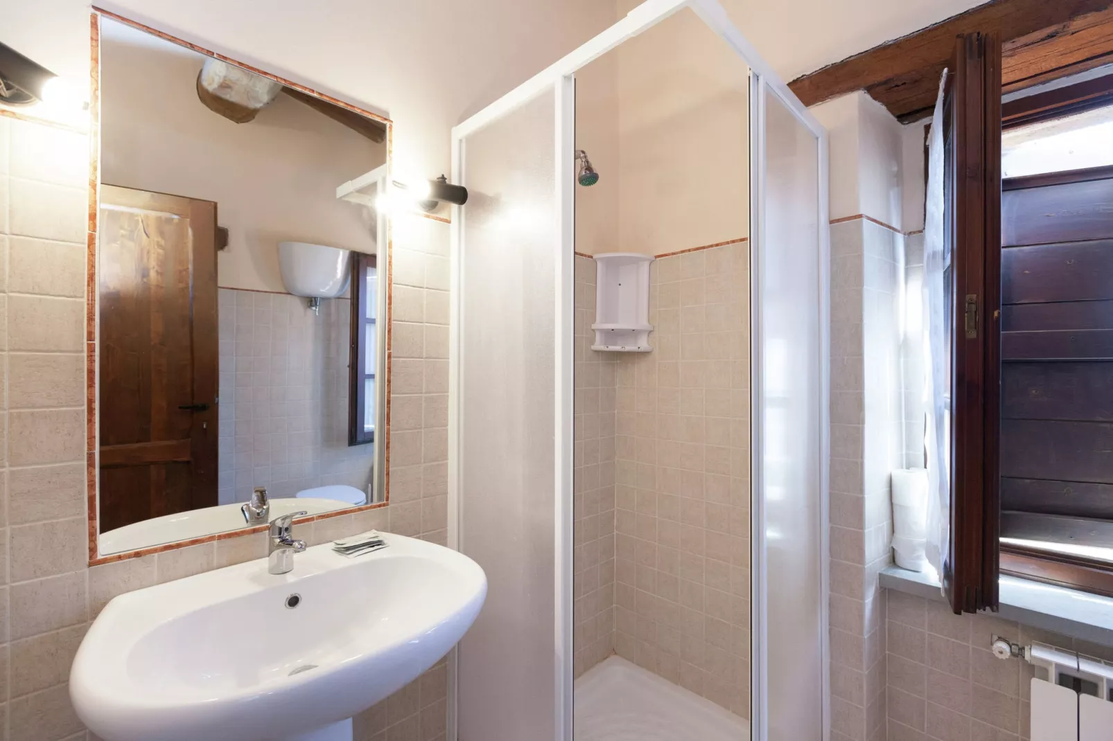 Scalocchio-Bathroom
