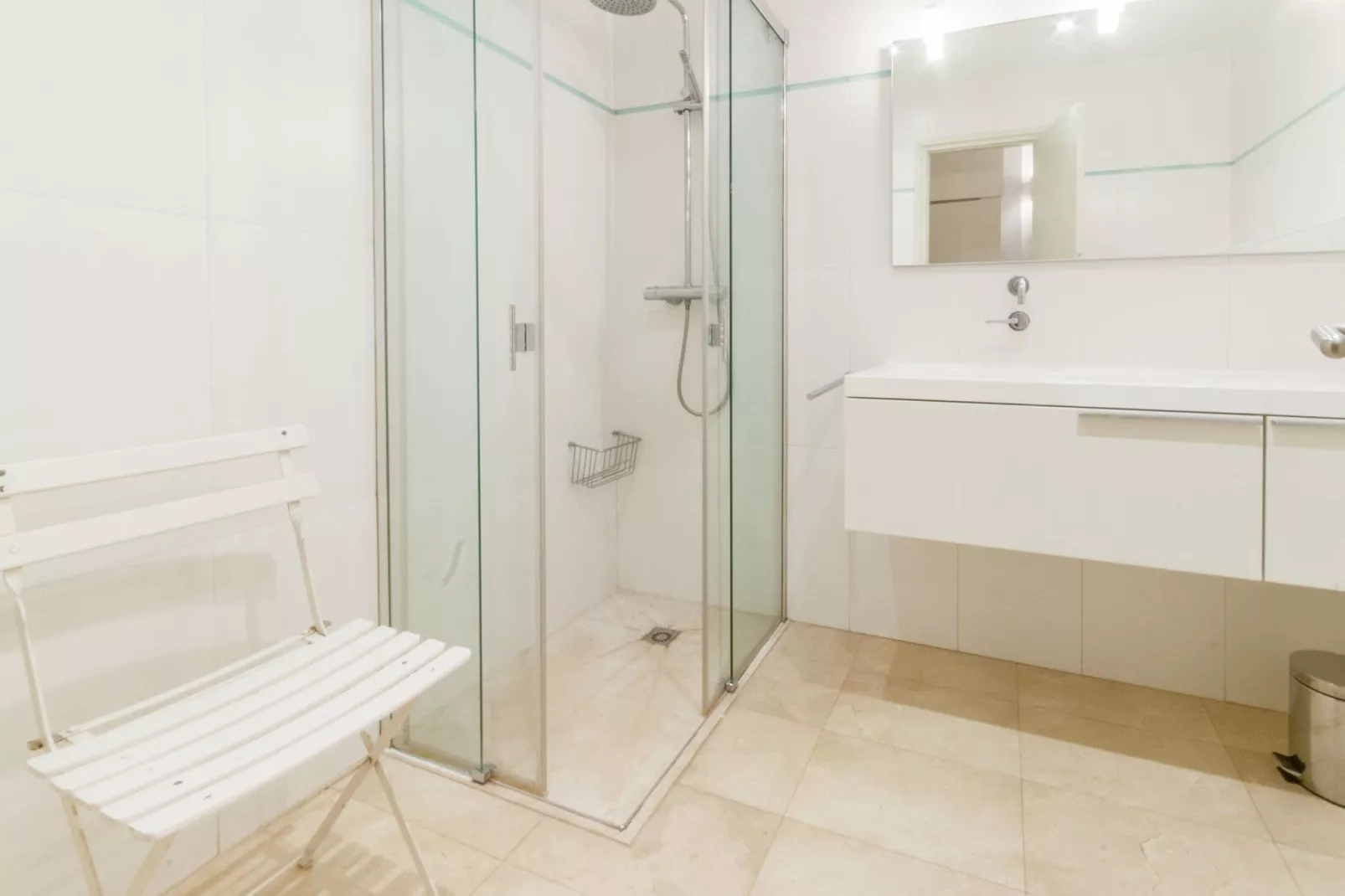 Sant Marti-Bathroom