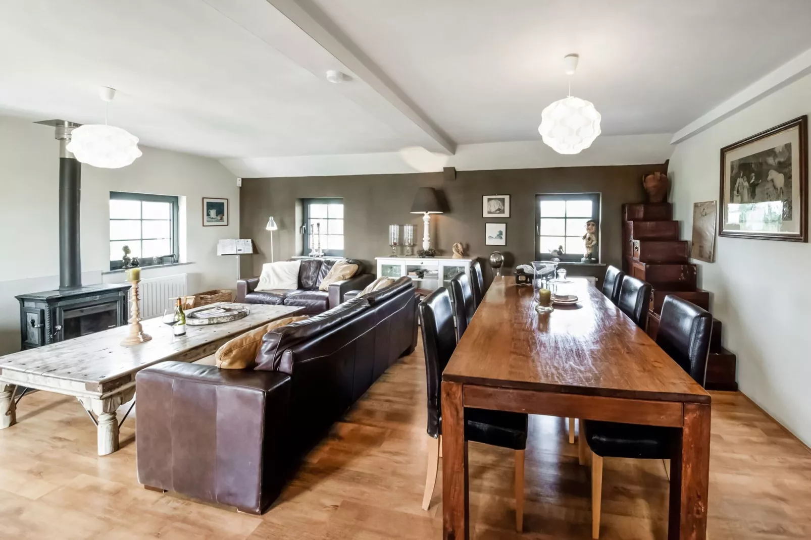 Petit Wilogne-Living room