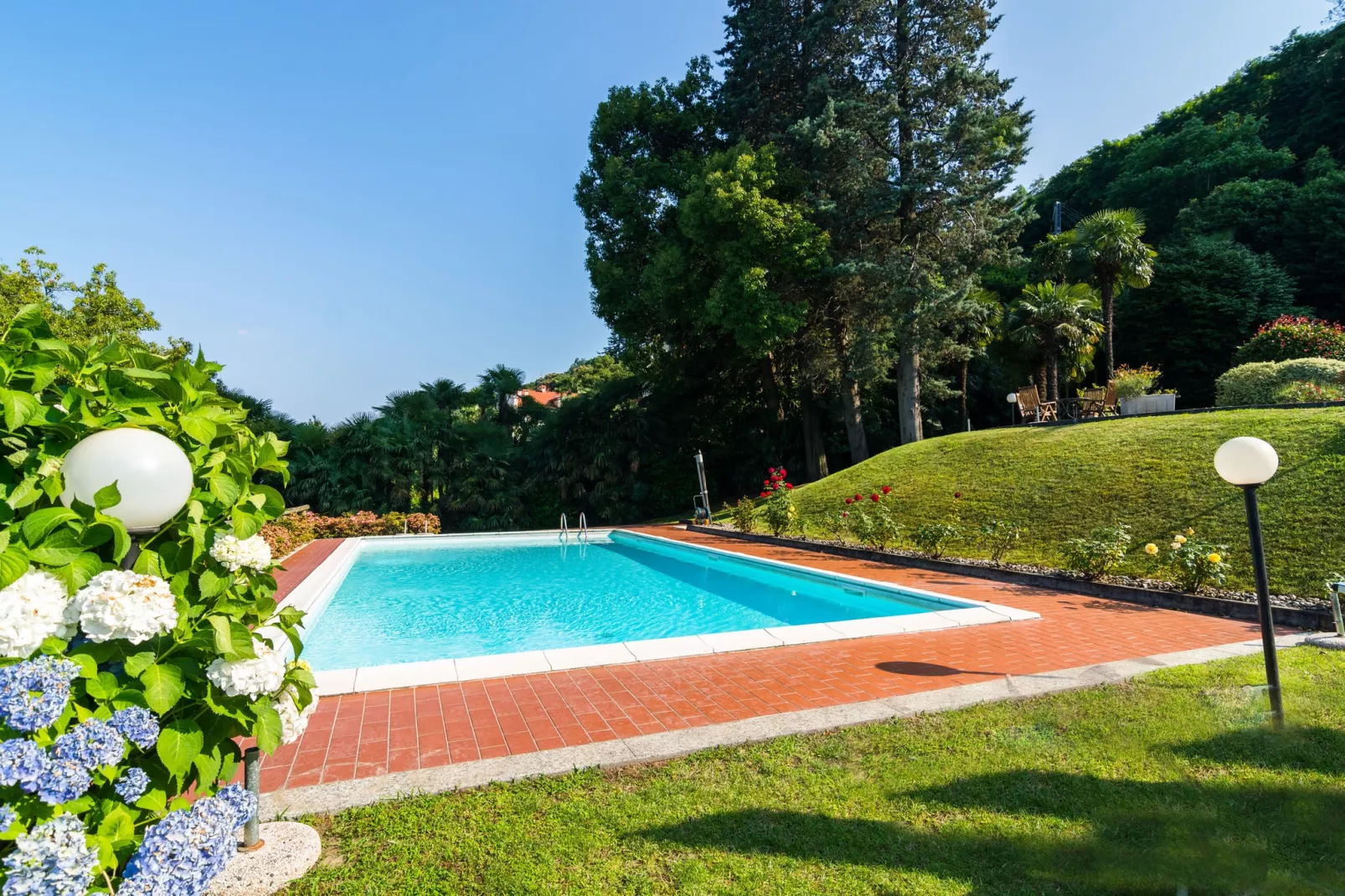 Verdelago Quattordici-Schwimmbad