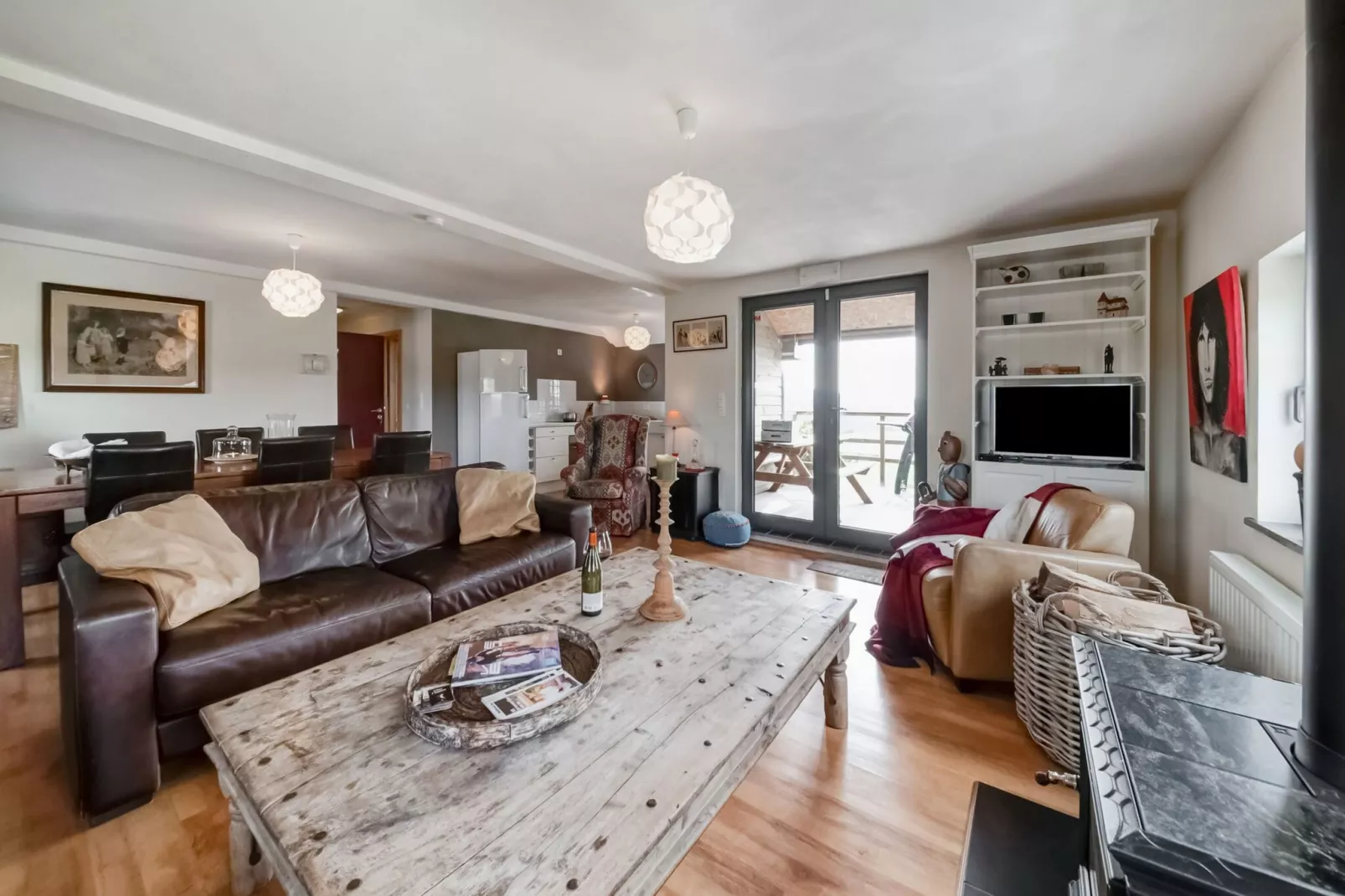 Petit Wilogne-Living room
