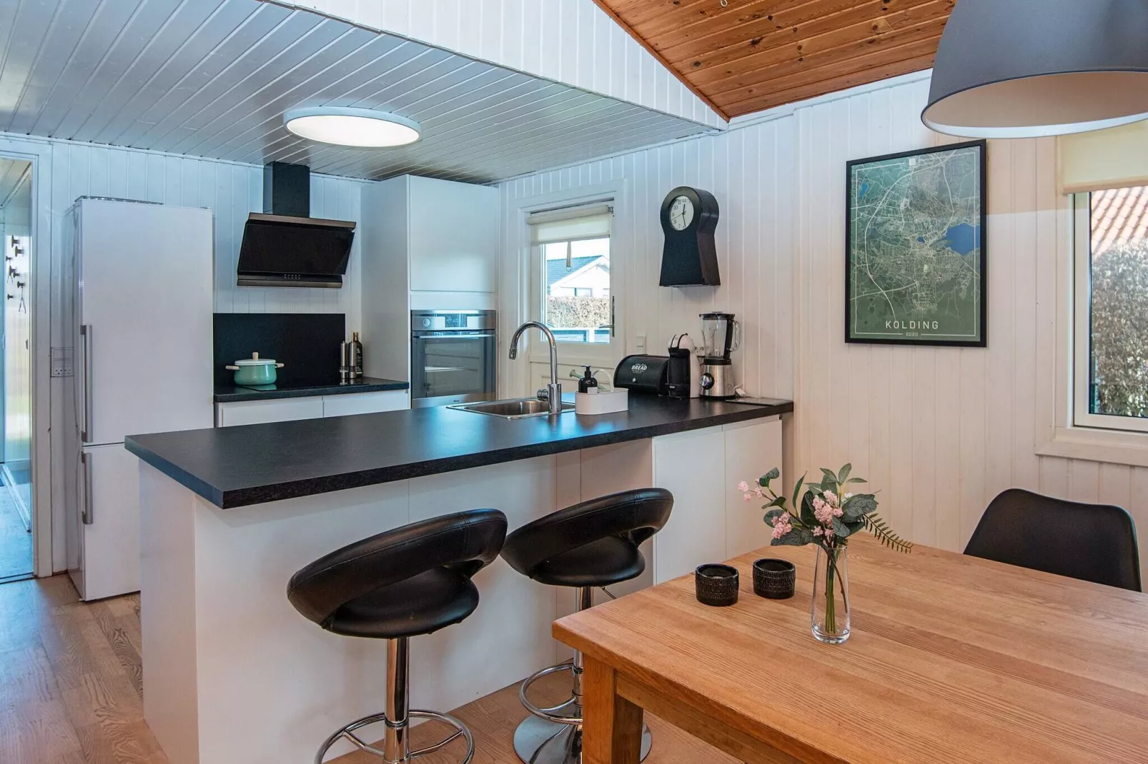 8 person holiday home in Bjert-By Traum-Indoor
