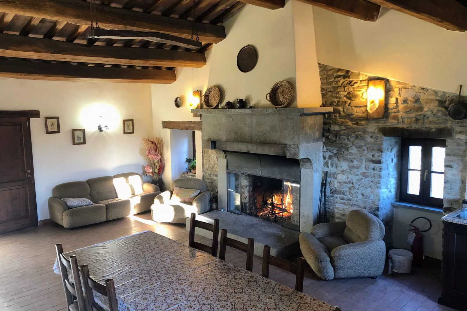 Scalocchio-Dining room