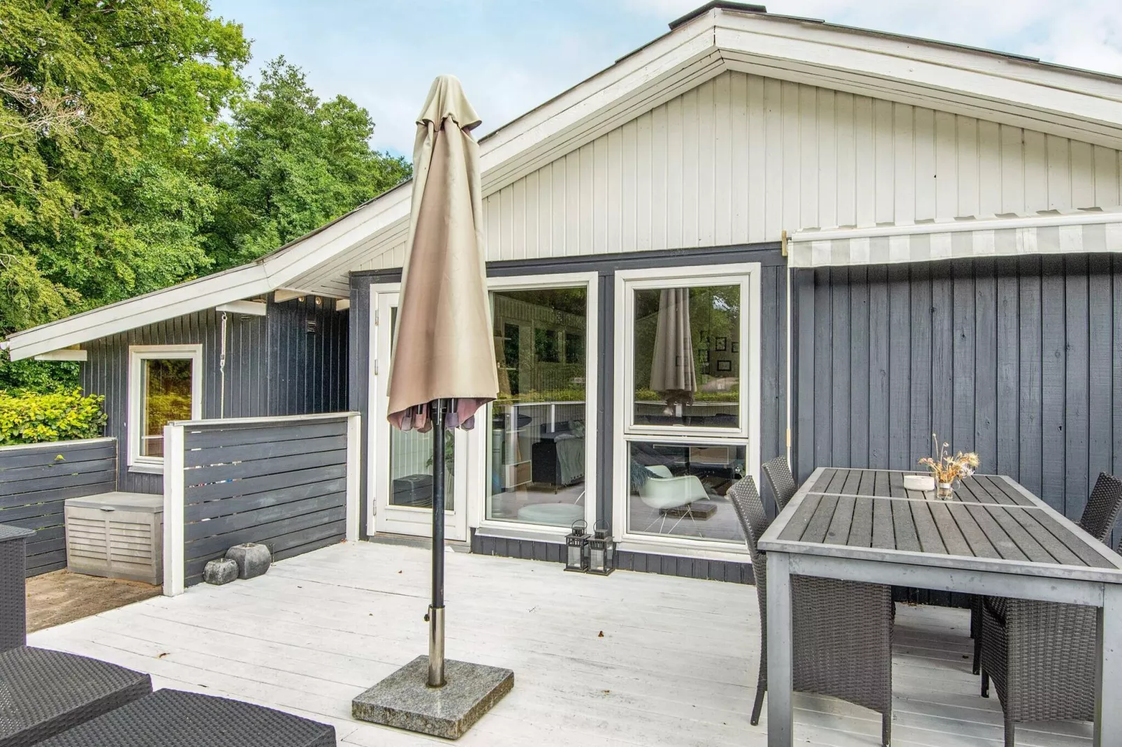 8 person holiday home in Bjert-By Traum-View