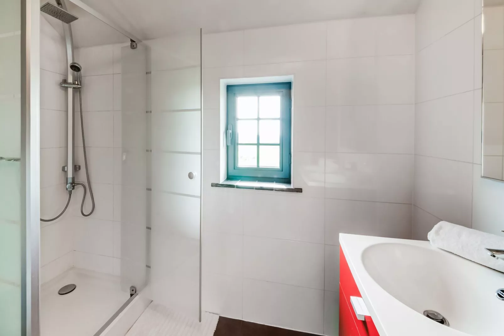 Petit Wilogne-Bathroom