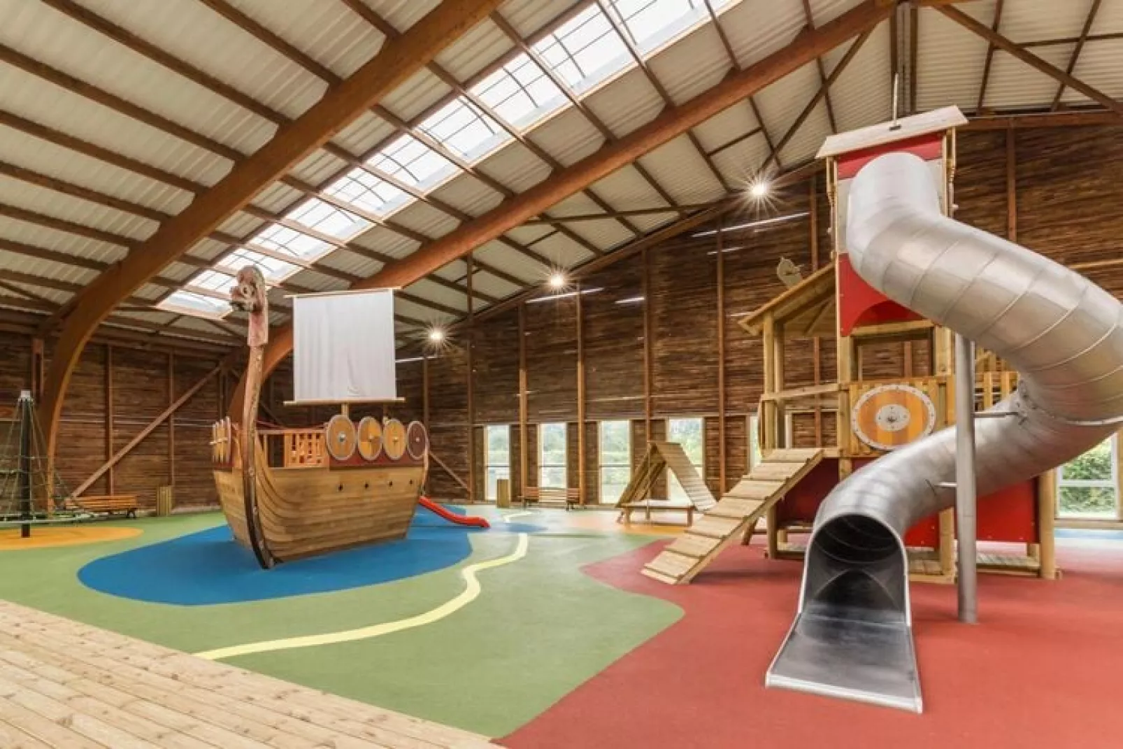 Holiday village Normandy Garden Branville - M5O Standard House 5 p - 1 bedroom - duplex-Salle de loisirs