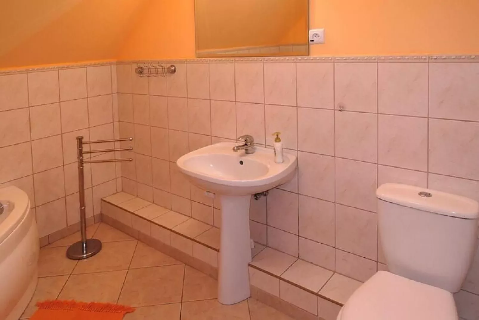 Holiday home Dargobadz-Bathroom
