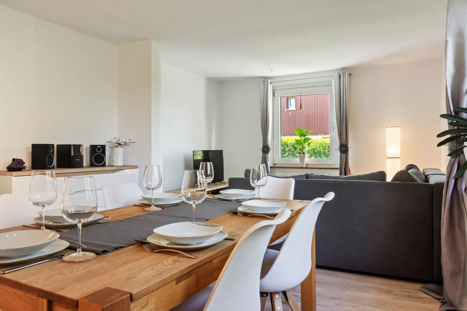 Hohe Geiß-Dining room