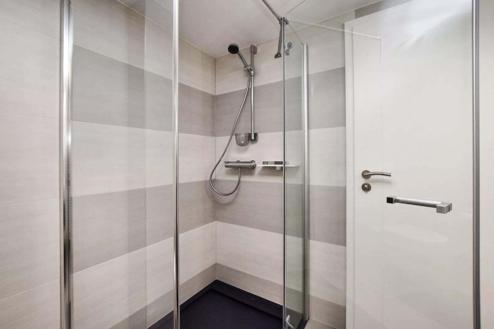 Souvenirs d'Ouren-Bathroom