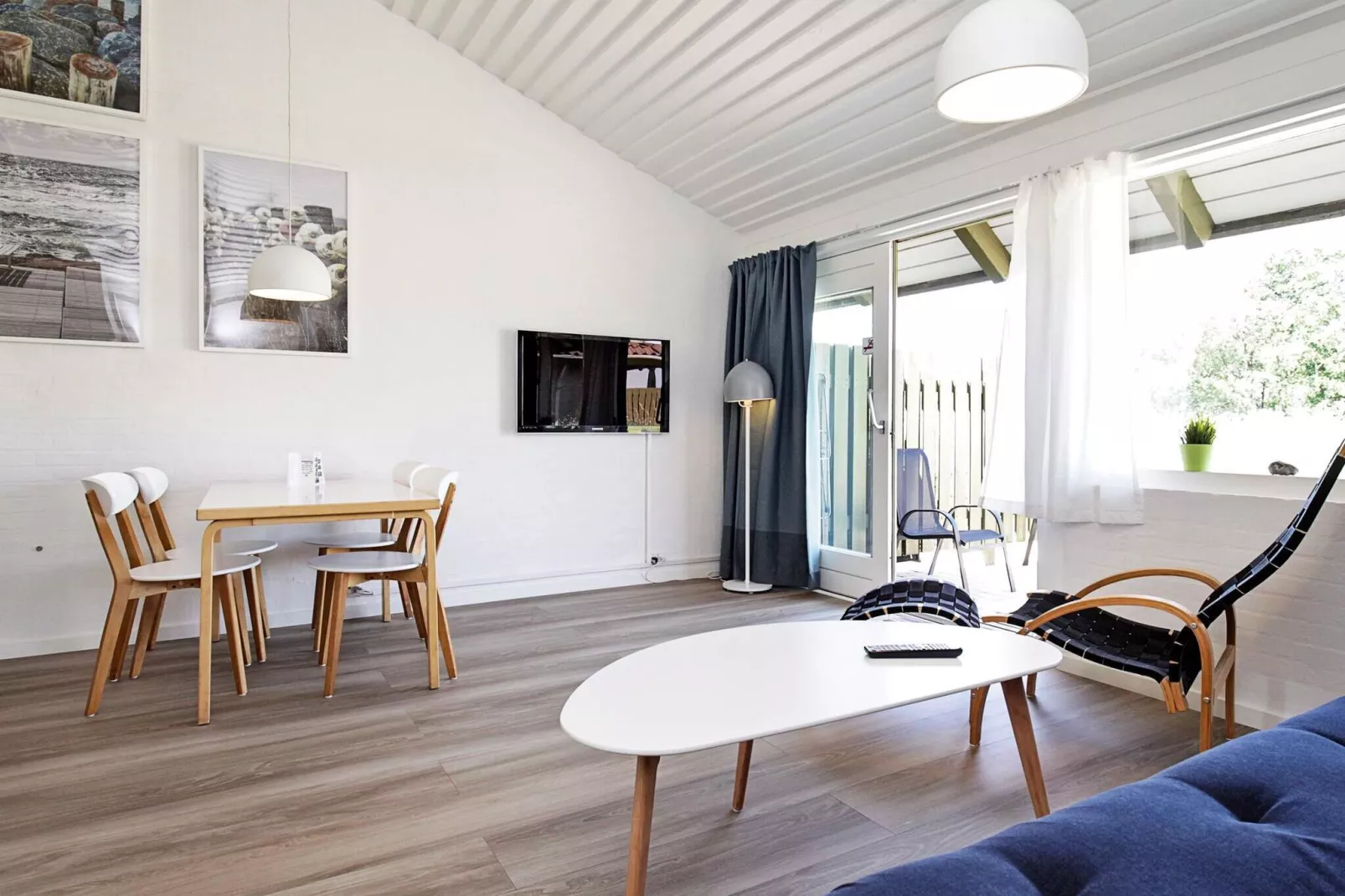 2 room,Premium - Innenbereich
