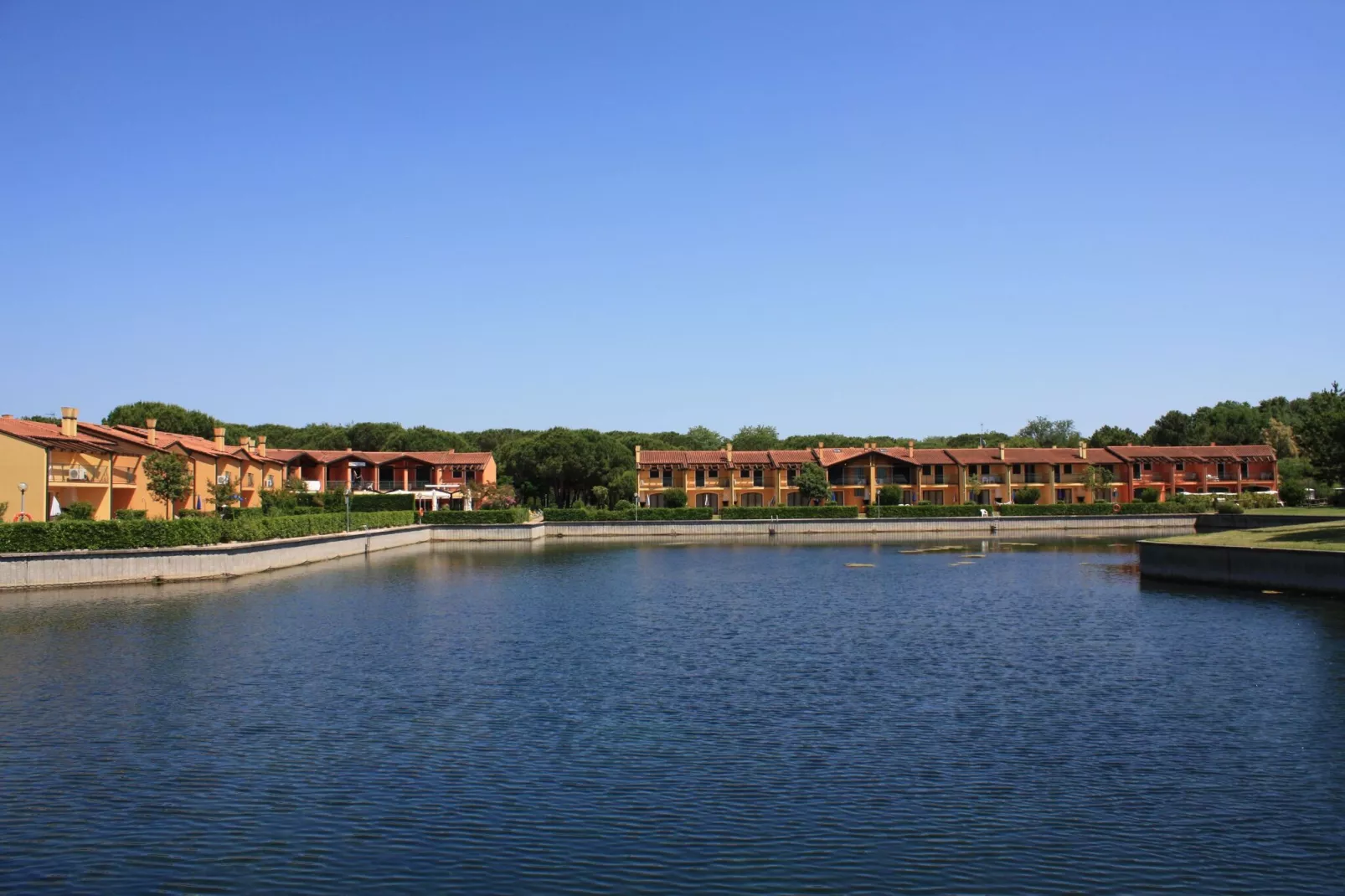 Village Albarella Trilo S3-Außenbereich Sommer