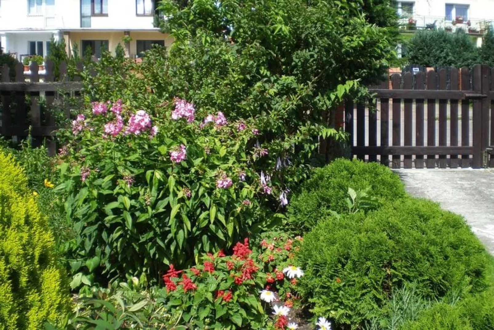 Holiday flat Swinoujscie 55 qm-Gardens summer