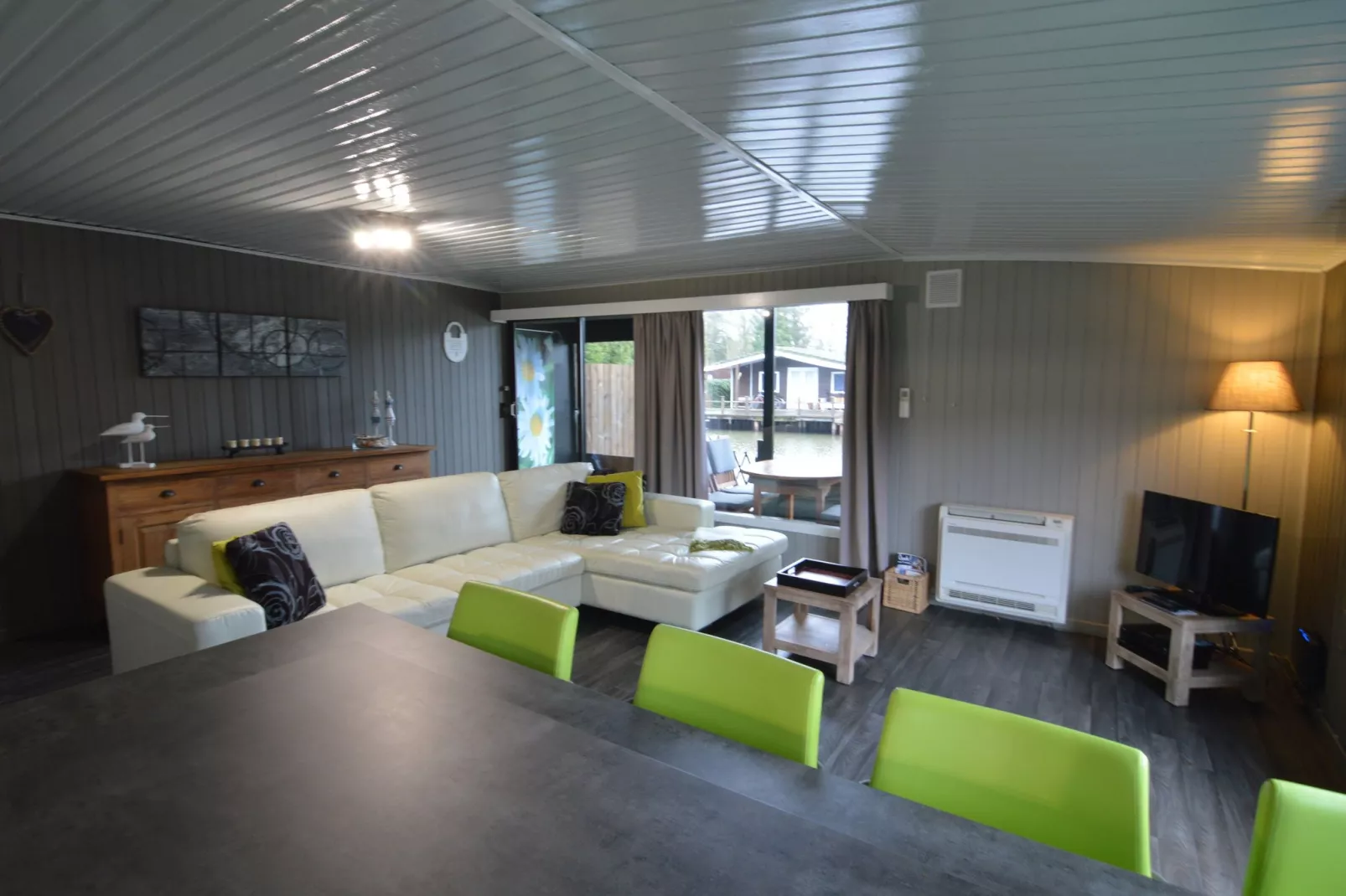 Vijverzicht-Living room