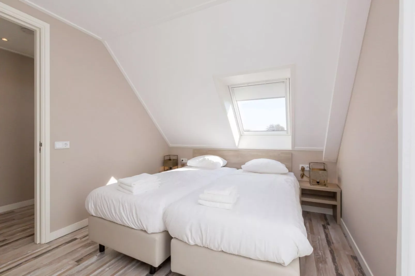 De Zeeuwse Schuur - comfort 3 personen huisdier-Schlafzimmer