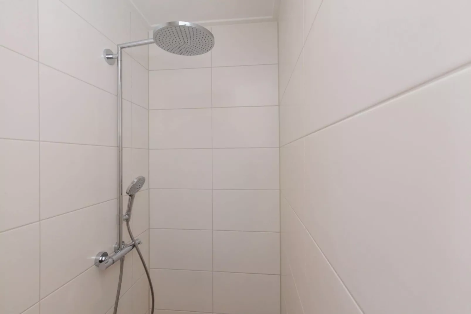 De Zeeuwse Schuur - comfort 3 personen huisdier-Badezimmer