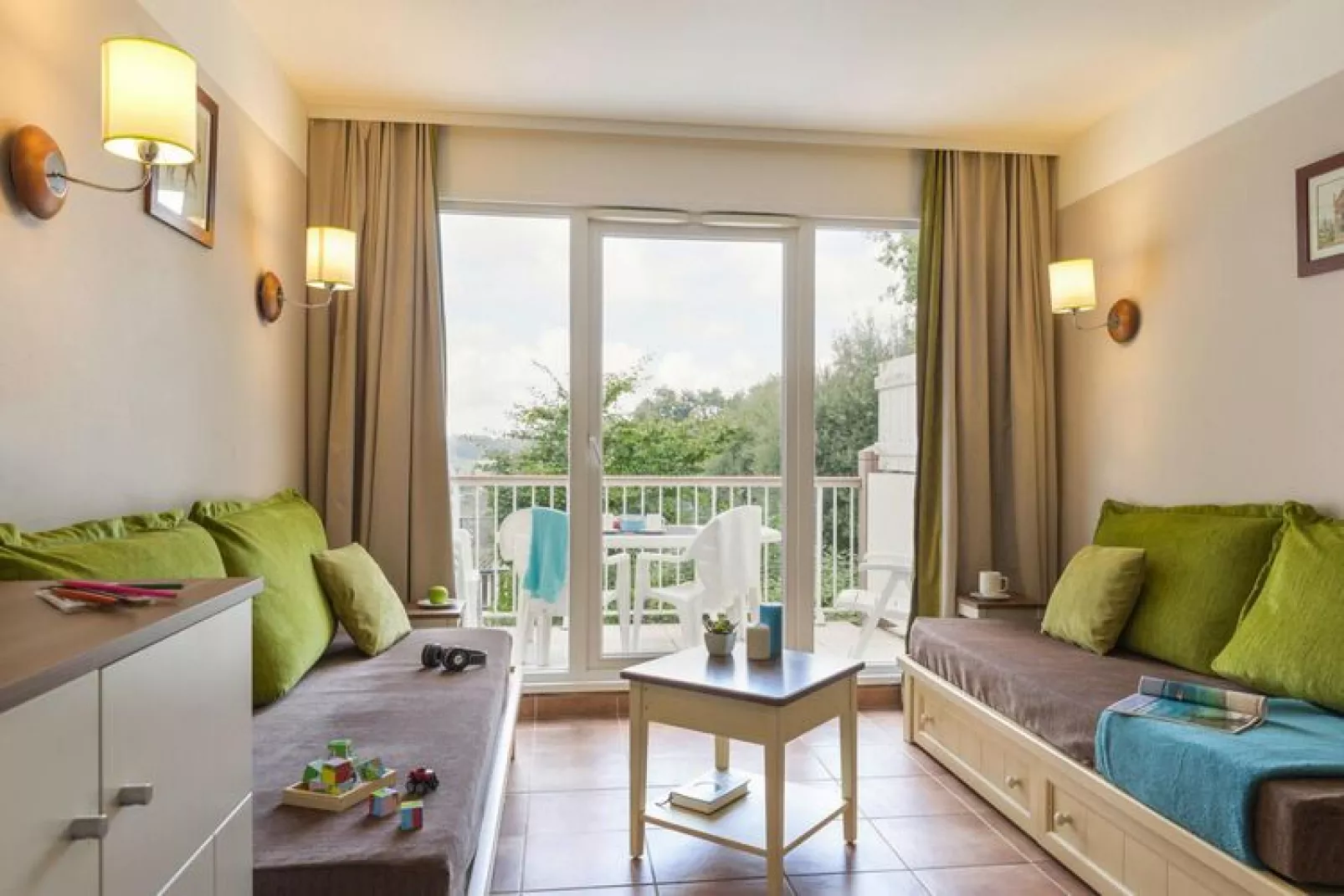 Holiday village Normandy Garden Branville - M6O Standard House 6 p - 2 bedrooms - duplex-M6O Standard House 6 p. - 2 bedrooms - duplex-Wohnzimmer