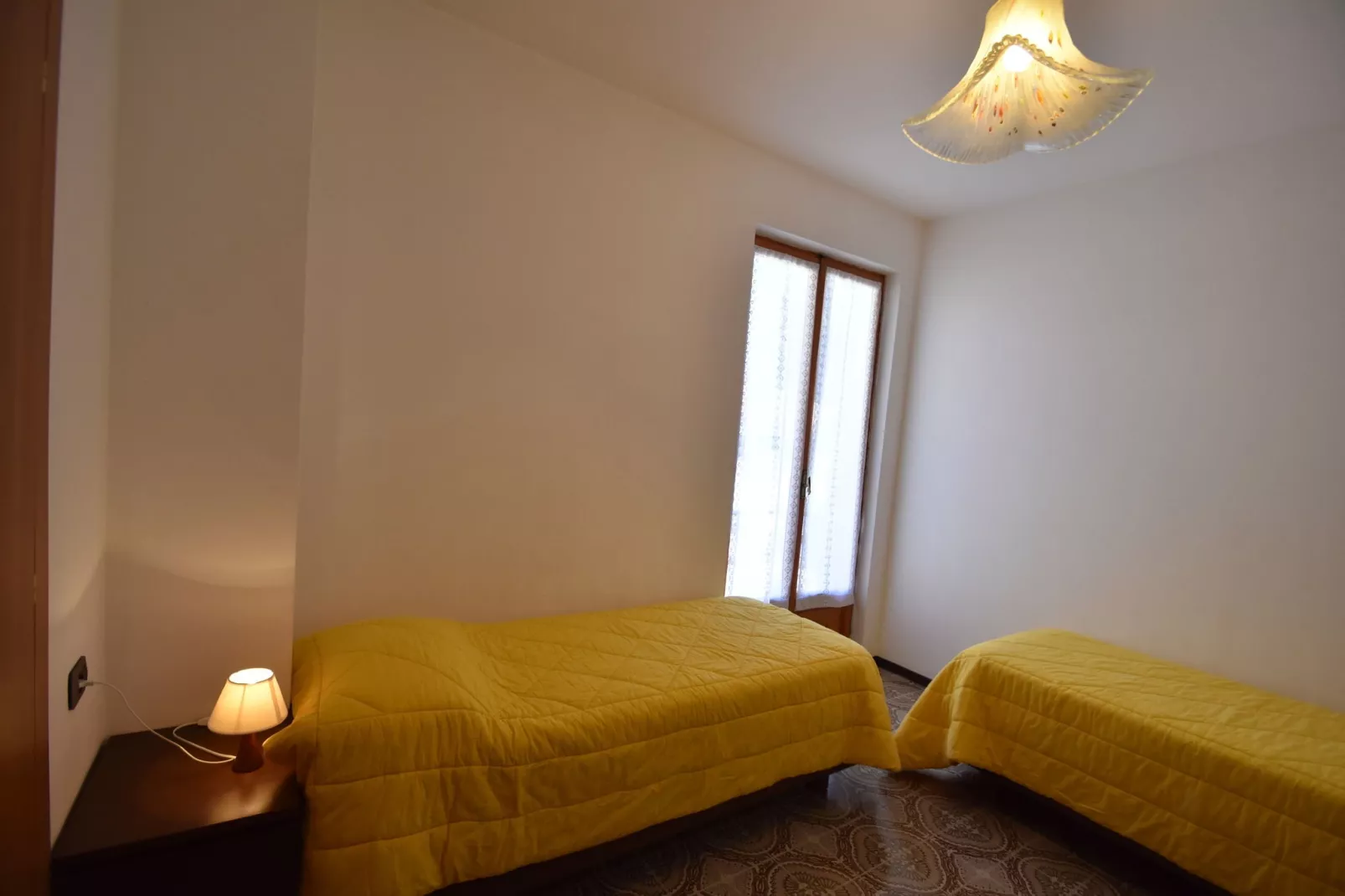 Cannero Casa Iva-Schlafzimmer