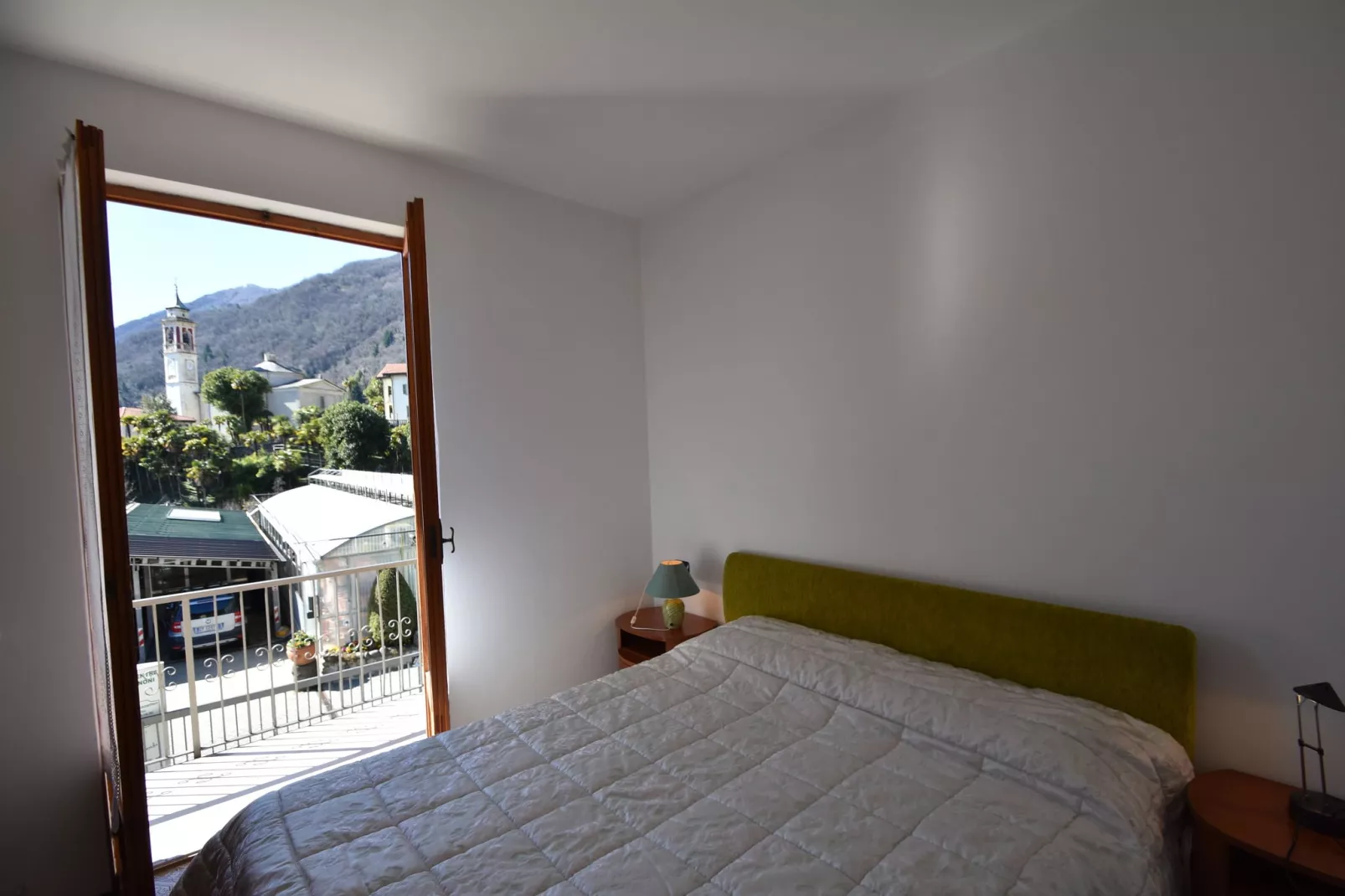Cannero Casa Iva-Schlafzimmer