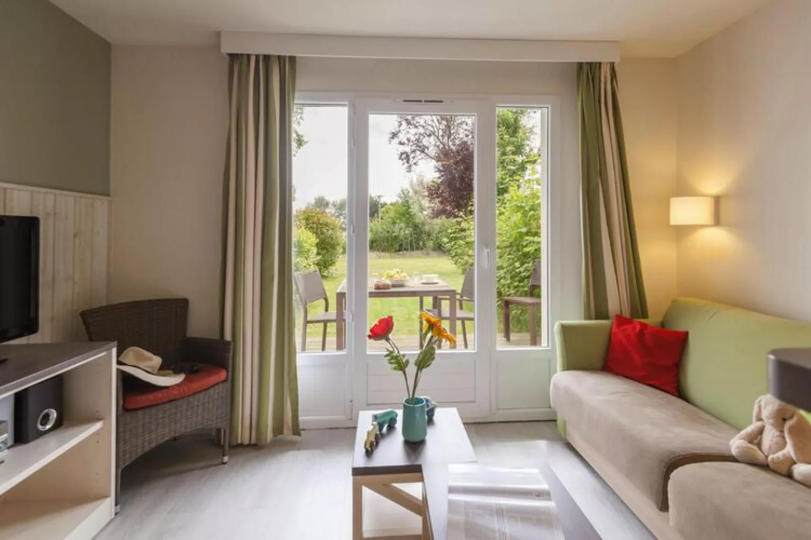 Holiday village Normandy Garden Branville - M6O Standard House 6 p - 2 bedrooms - duplex-M6O Standard House 6 p. - 2 bedrooms - duplex-Wohnzimmer