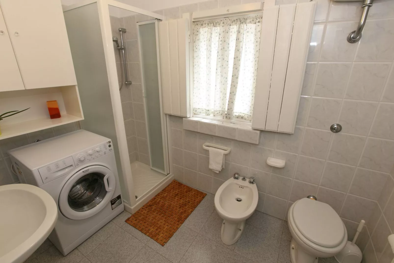 Il Tesoro-Bathroom