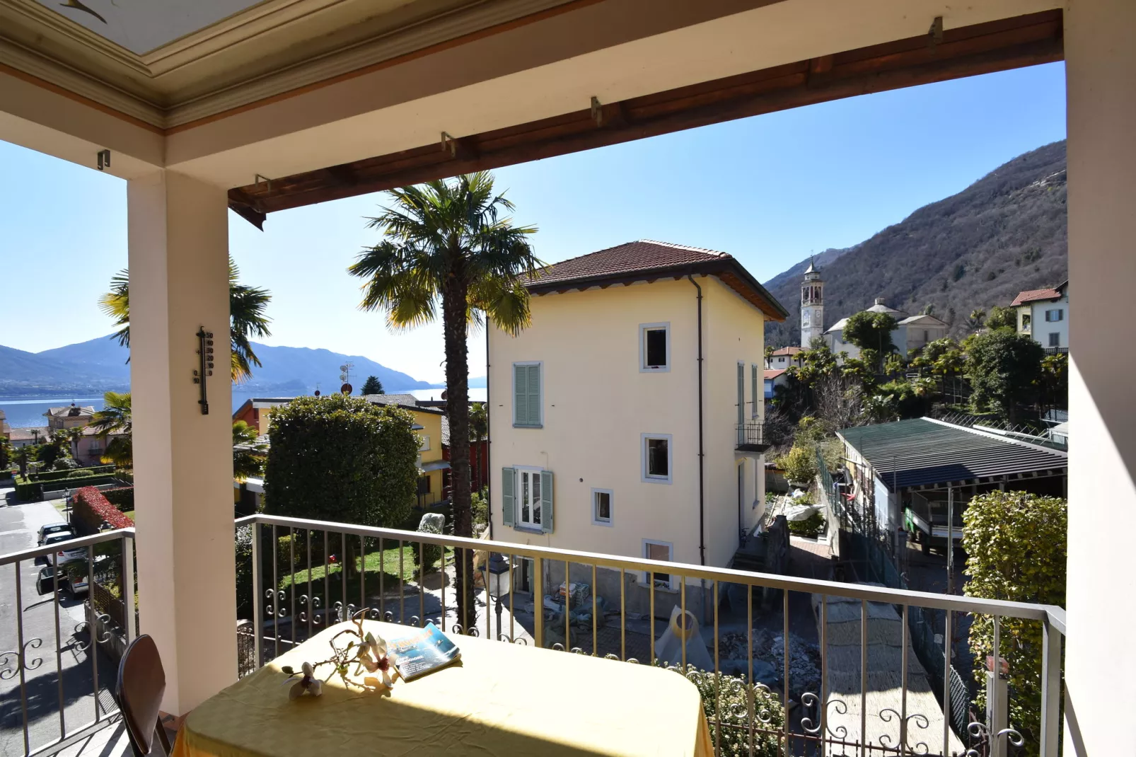 Cannero Casa Iva-Terrassenbalkon