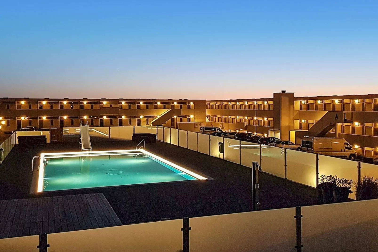 2 room,w/partially seaview,renovated-Pool