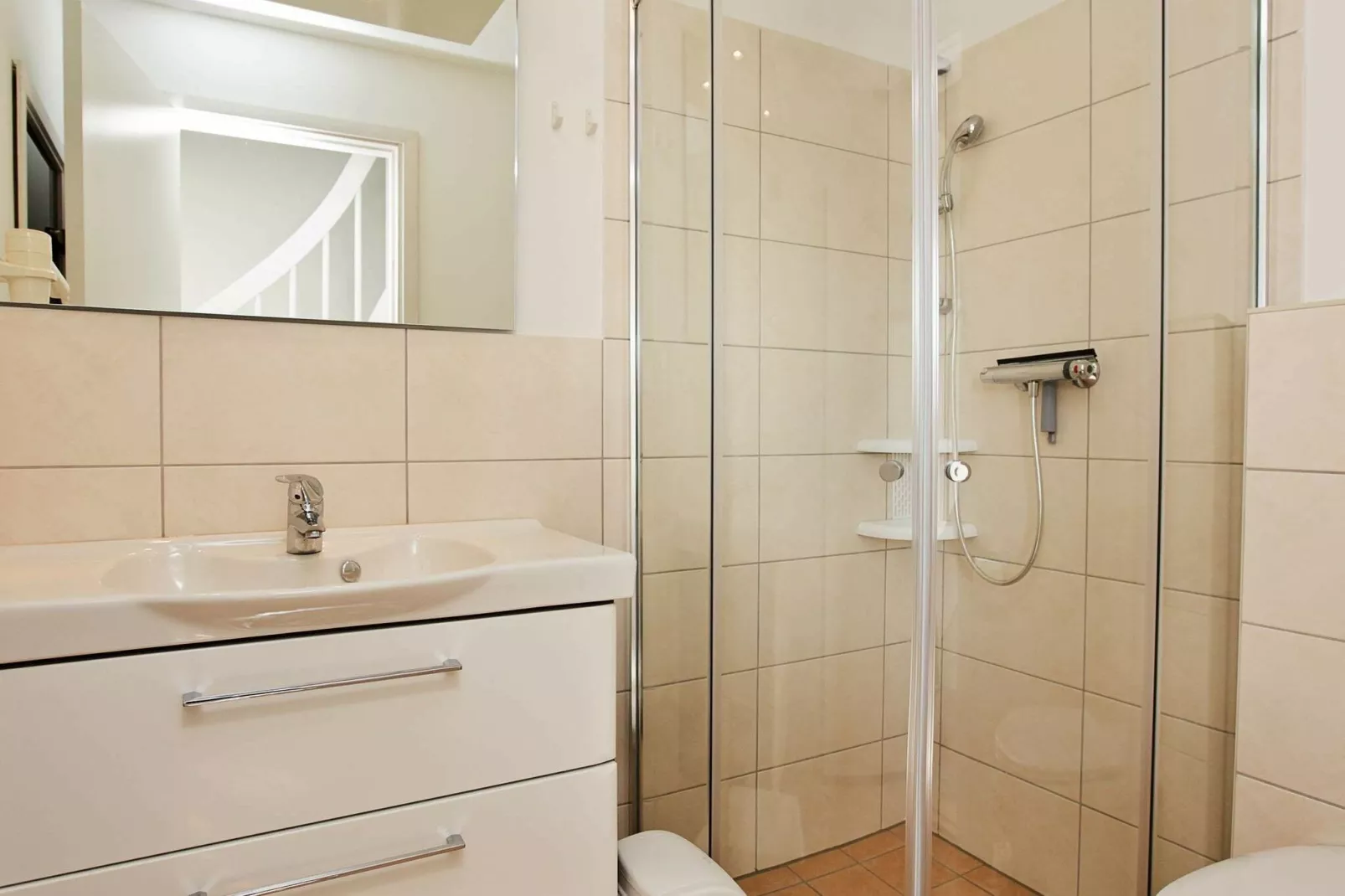 MERKUR 35+33 S DHH 1.RH.-Innenbereich