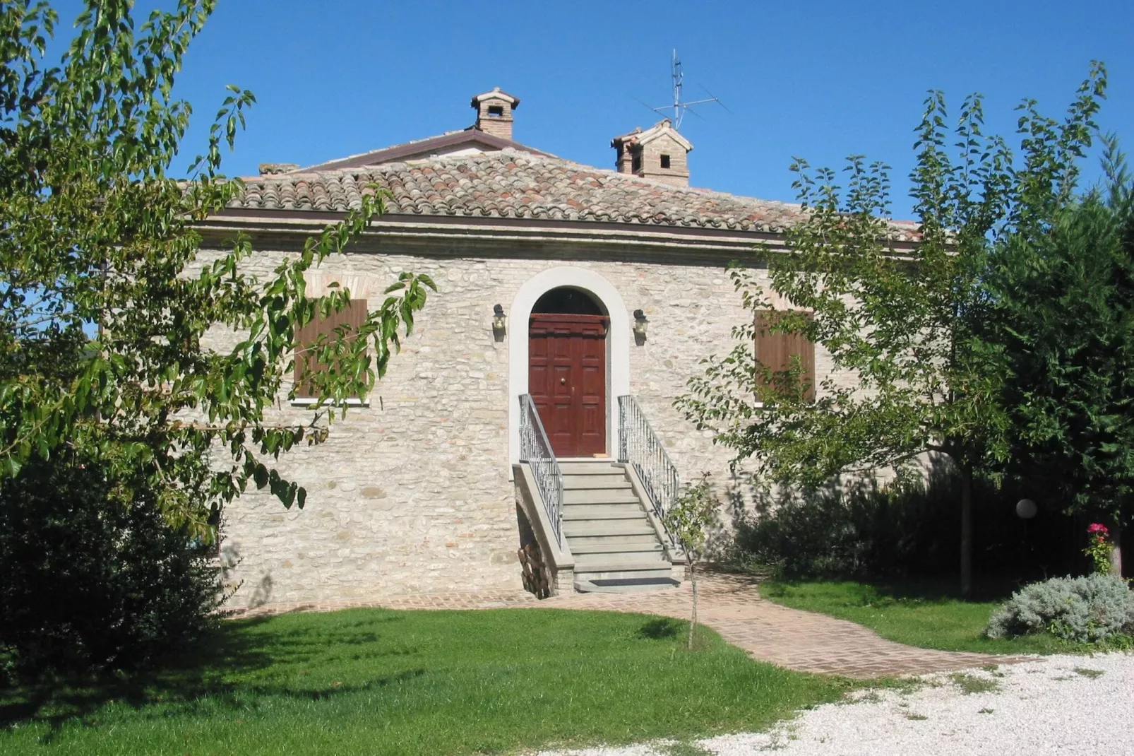 Rossini-Exterior summer