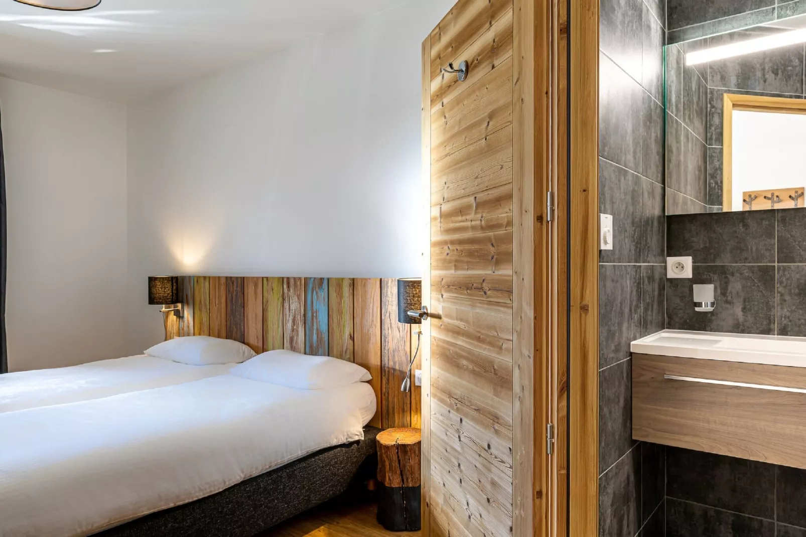 App. 8p. jacuzzi-Schlafzimmer