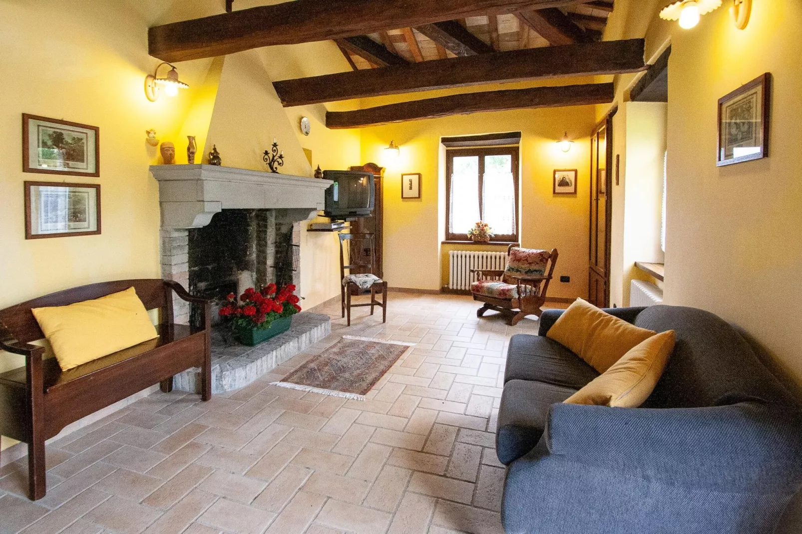 Rossini-Living room