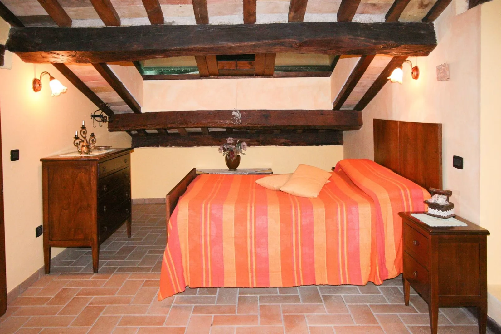 Rossini-Bedroom
