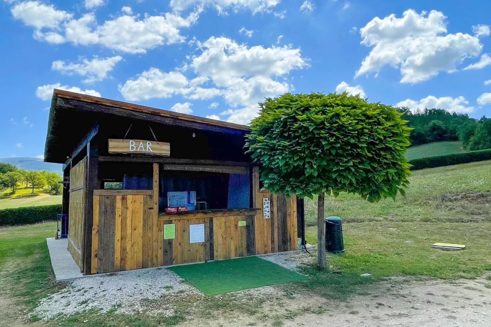 Bach-Park facilities
