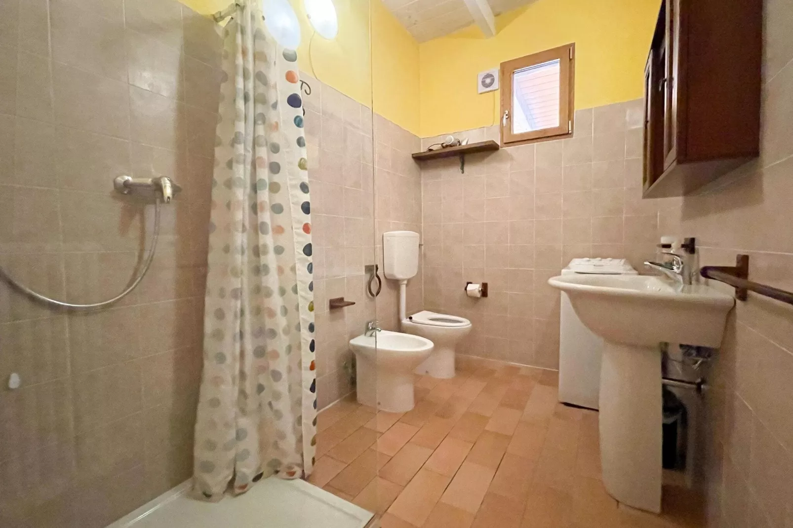 Bach-Bathroom