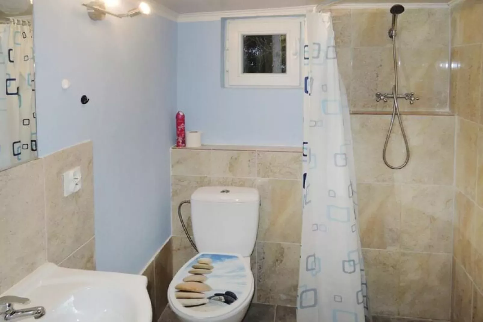 House of Dwarfs - holiday home Kolczewo-Bathroom