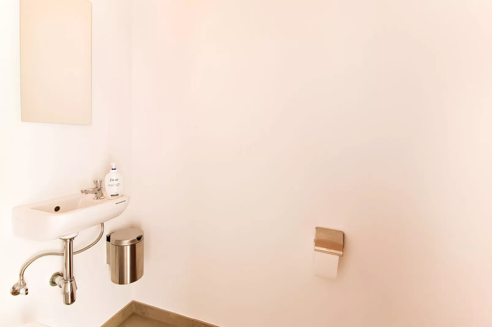 Alatienne-Bathroom