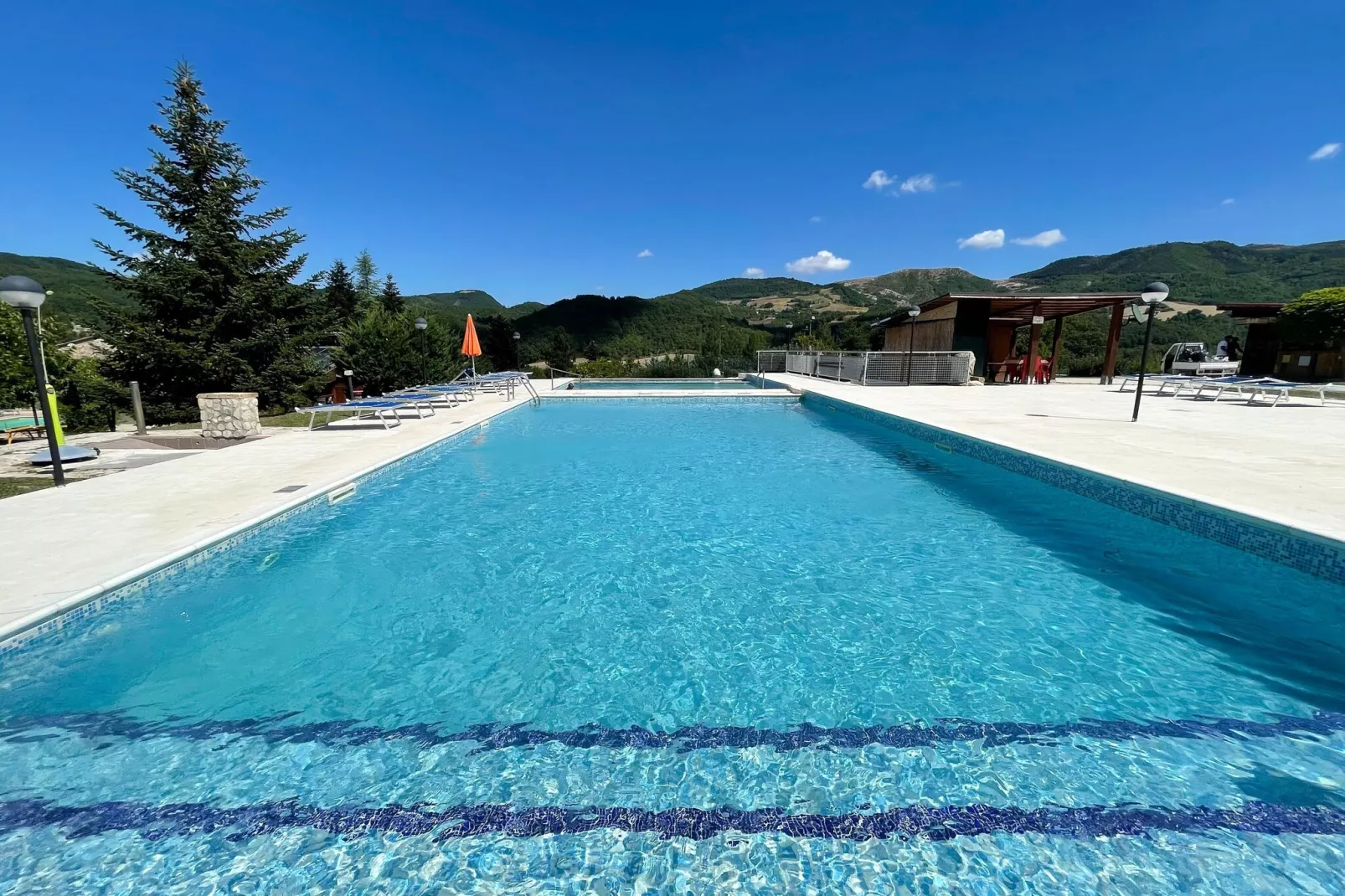 Bach-Pool