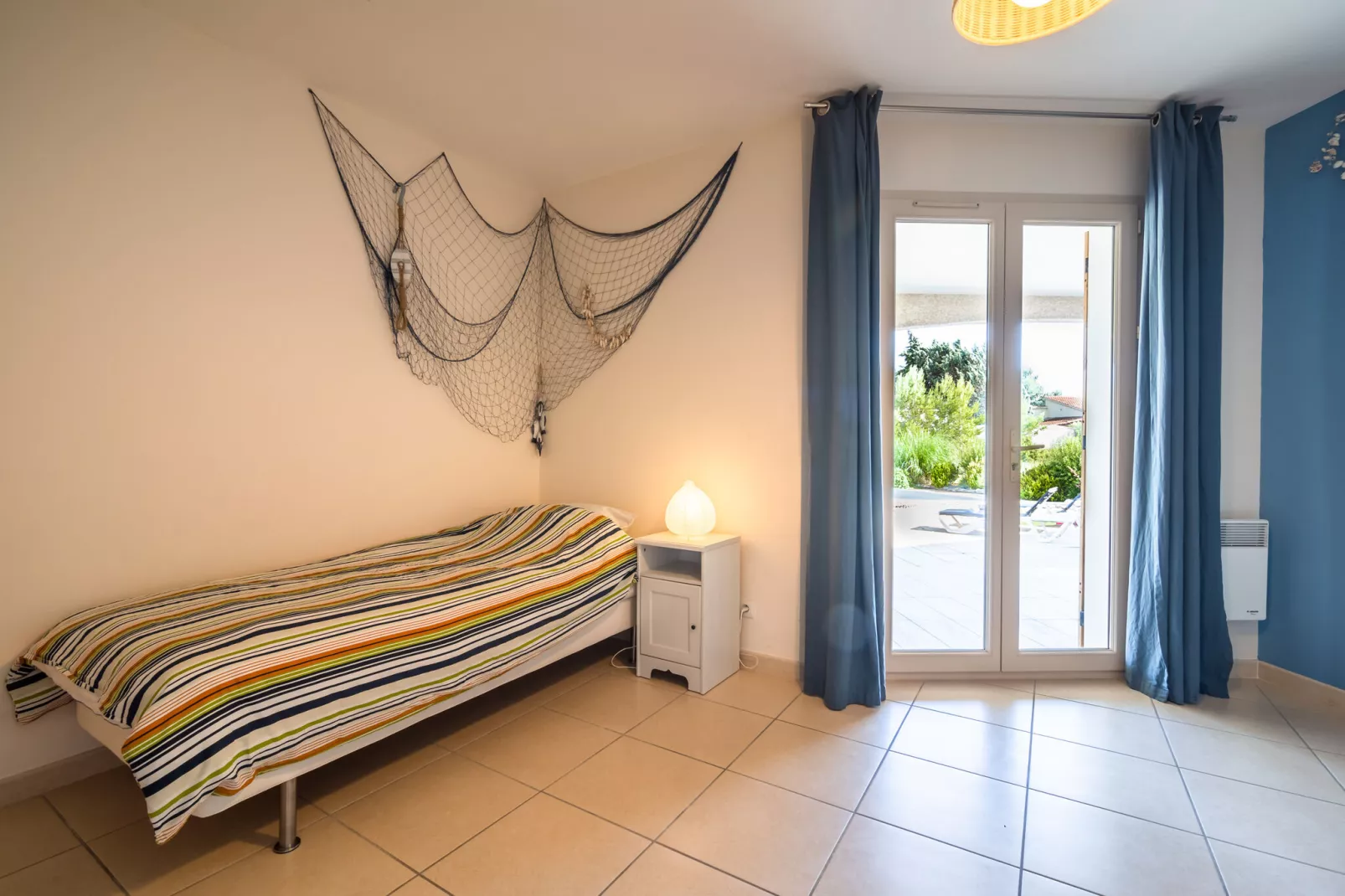 Villa l'Olivier-Bedroom