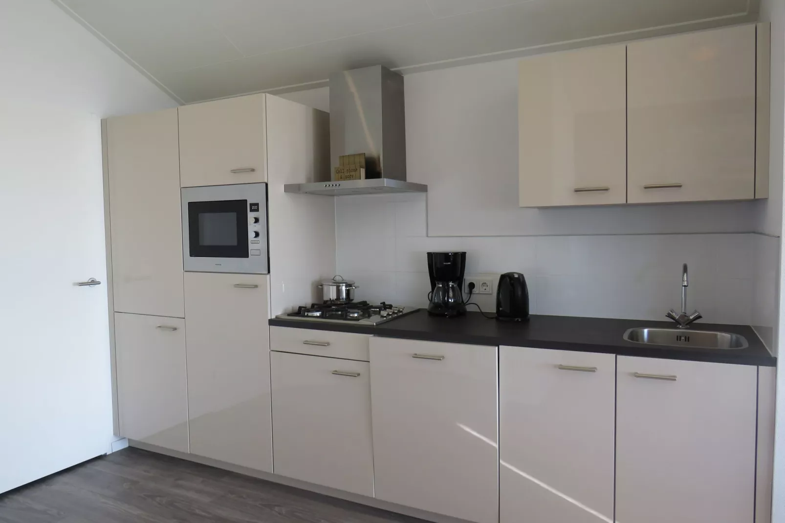 Resort Markermeer 3-Kitchen