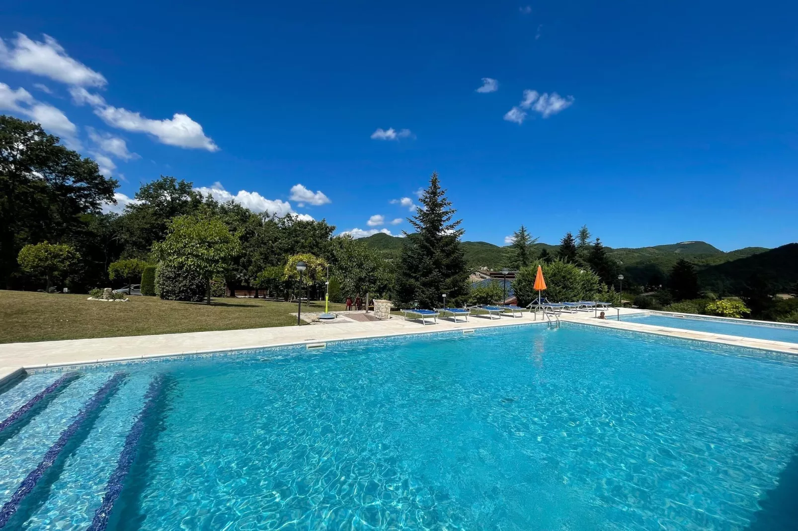 Bach-Pool