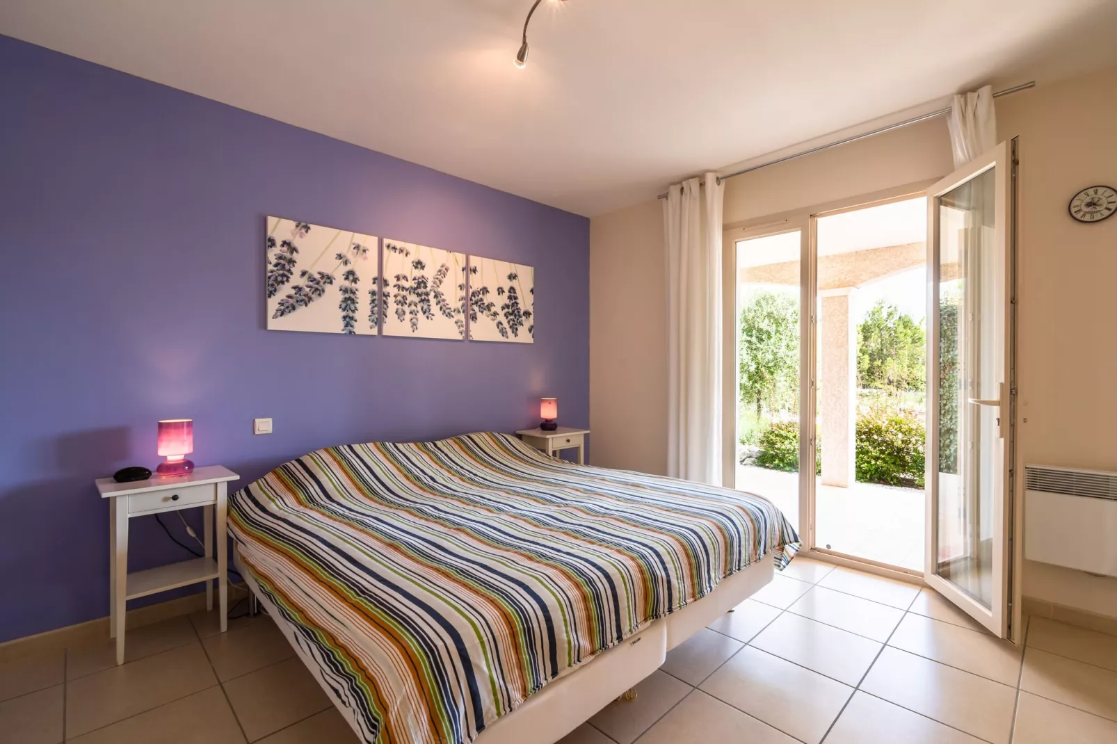 Villa l'Olivier-Bedroom