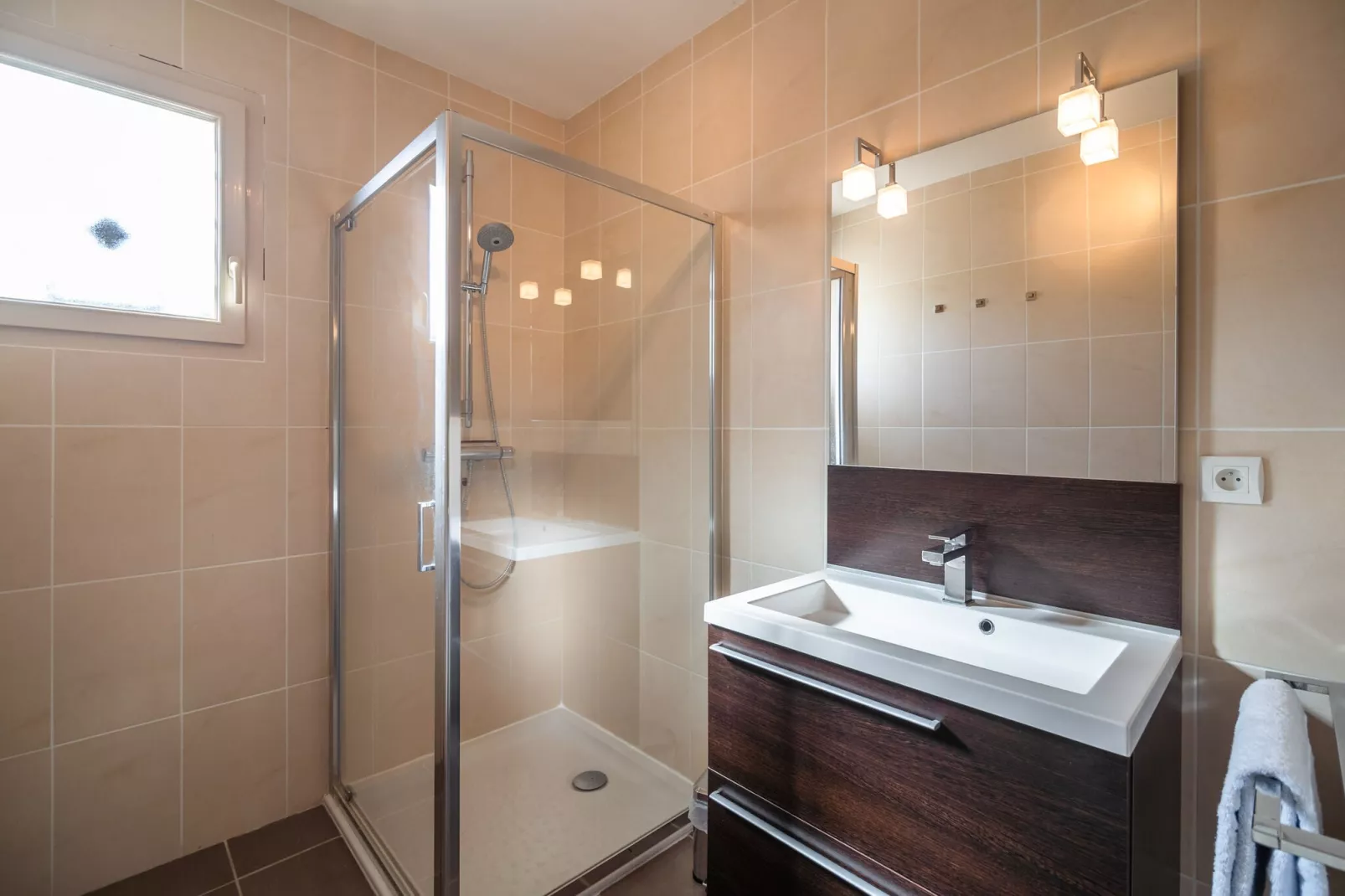Villa l'Olivier-Bathroom