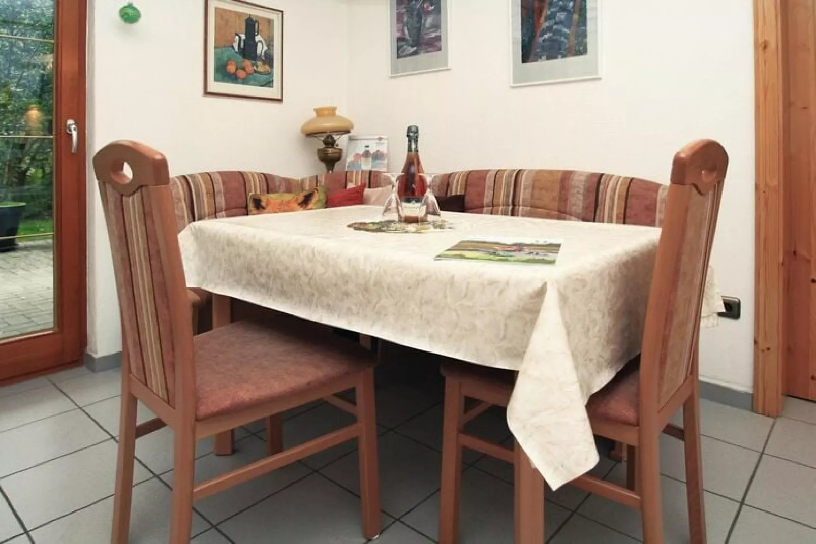 FEWO Bruns-Dining room