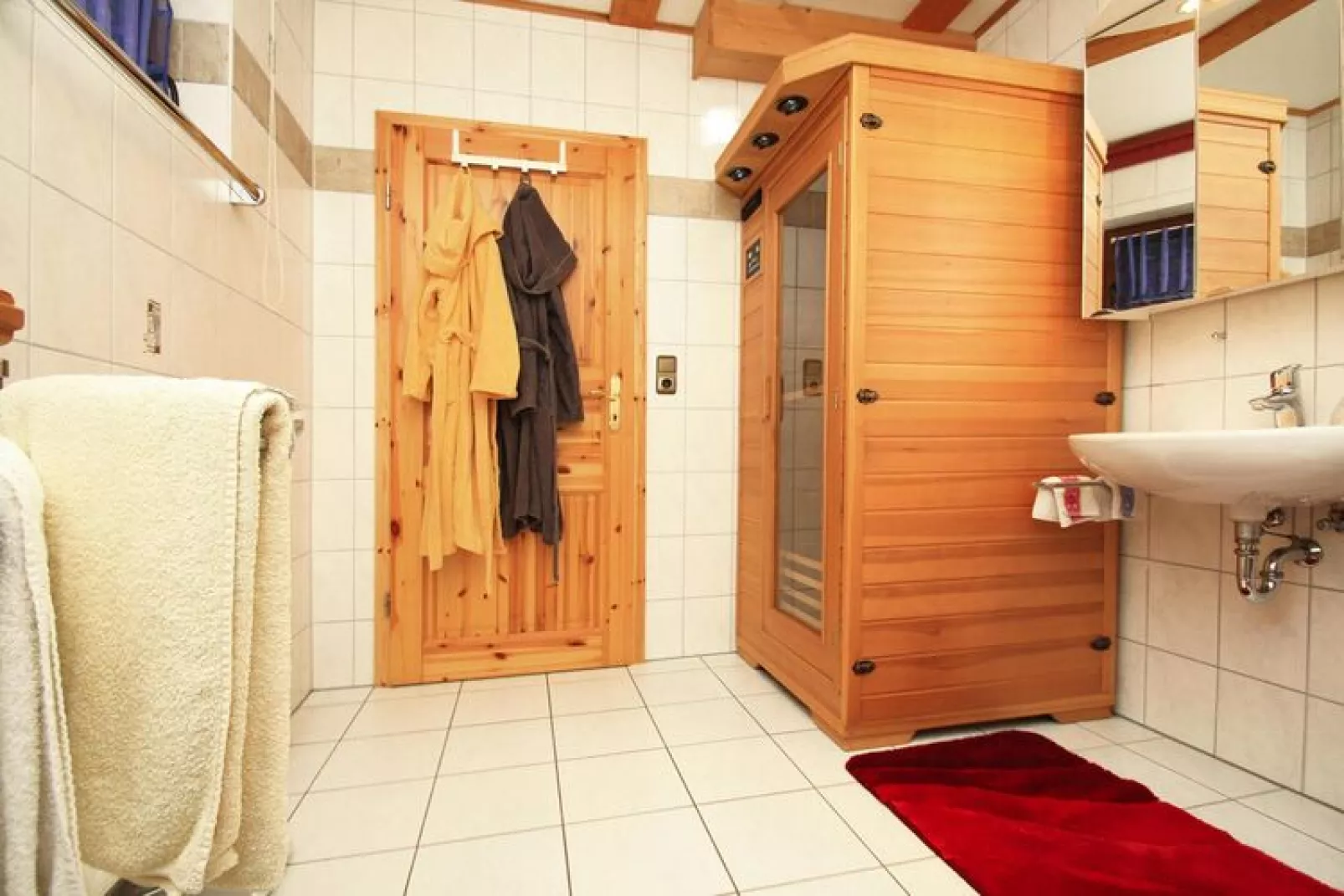 FEWO Bruns-Bathroom