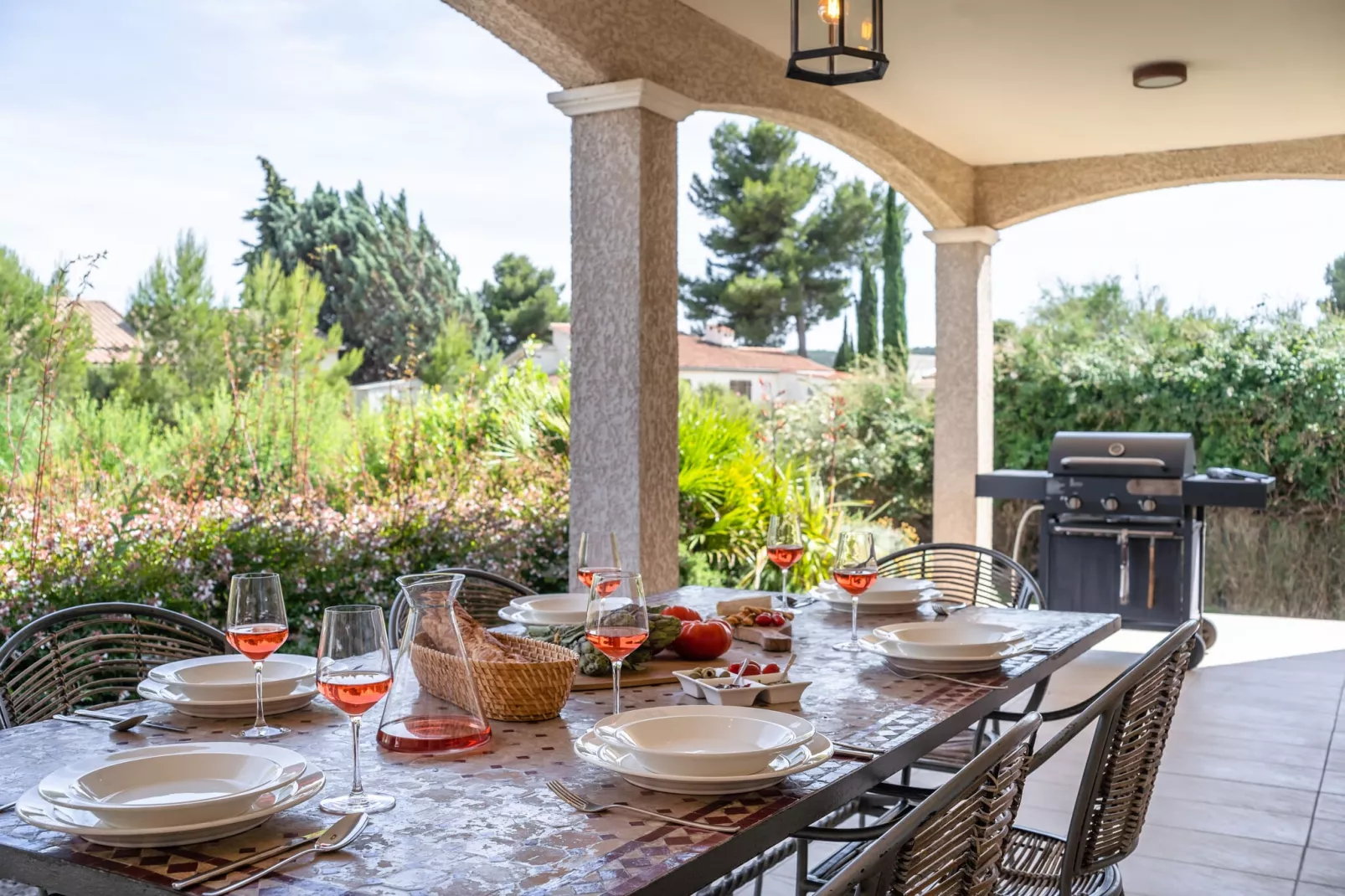 Villa l'Olivier-Terrace balcony